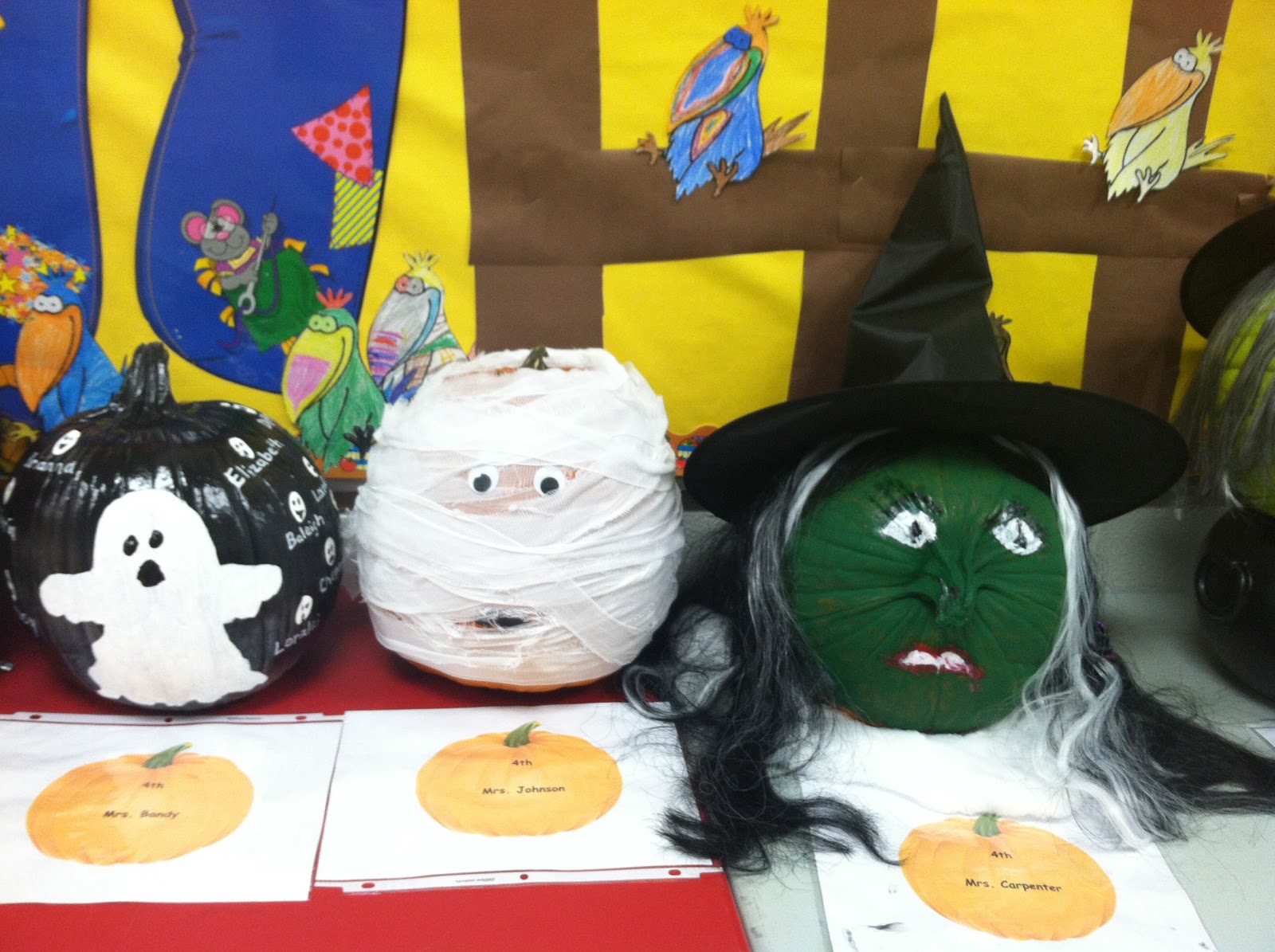 Young & Lively Kindergarten: Pumpkin Decorating Contest